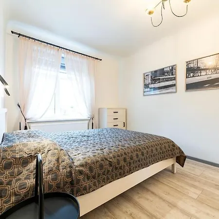 Feels Like Home, Center, Free Parking Апартаменты *